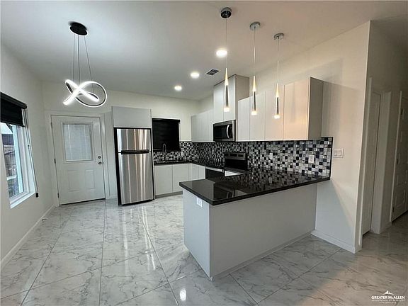 5th image of 907 N Blair Ave #3