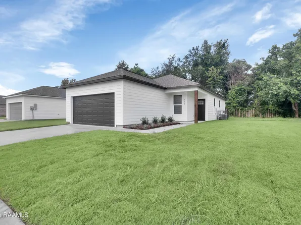 111 Salt Dr, Lafayette, LA 70506