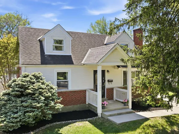 7905 Mapleleaf Dr, Cincinnati, OH 45243