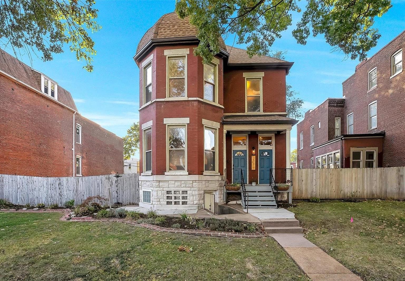 3229 S Jefferson Ave, Saint Louis, MO 63118 | Zillow