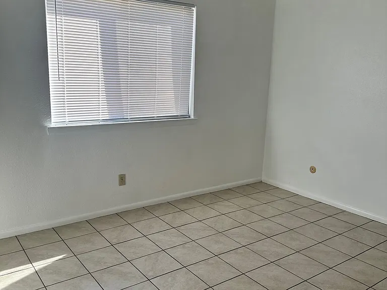 12609 Copperwood Dr NE #B — Photo 12