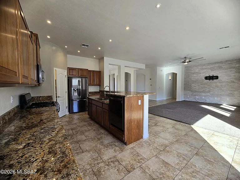 7291 N Basie Ct — Photo 12