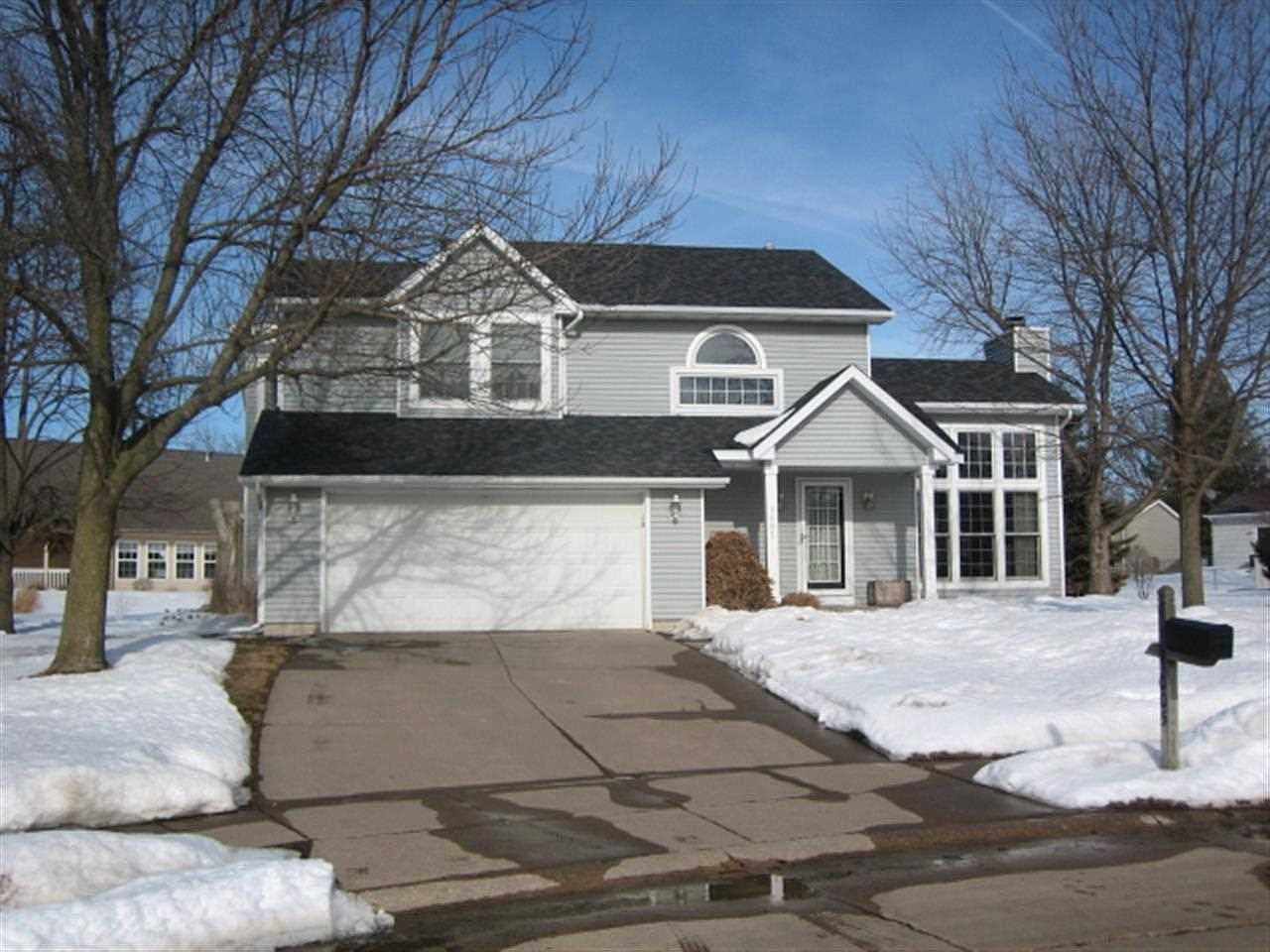 1005 W Donahue Ct, Eldridge, IA 52748 Zillow