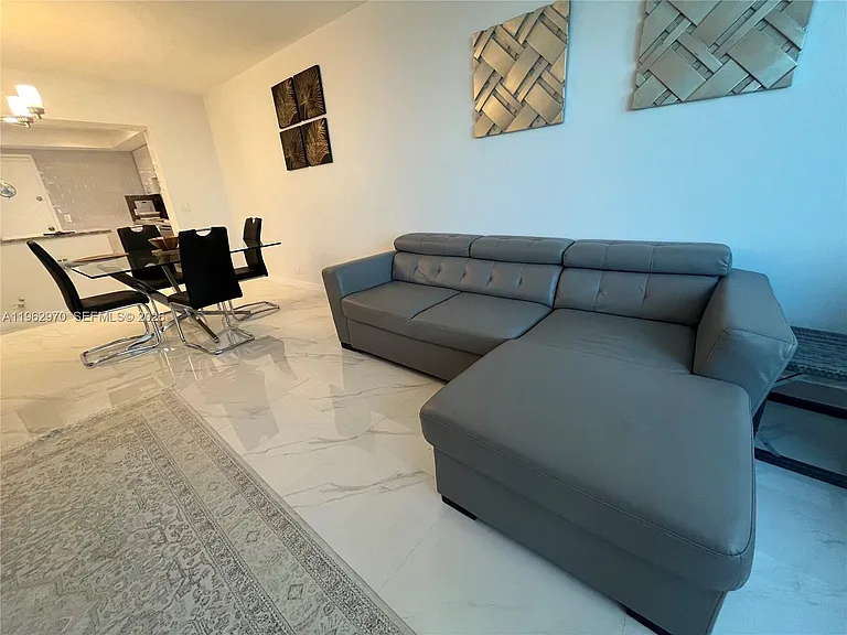 3505 S Ocean Dr #1510 — Photo 5