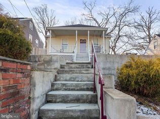 310 70th Pl, Capitol Heights, MD 20743