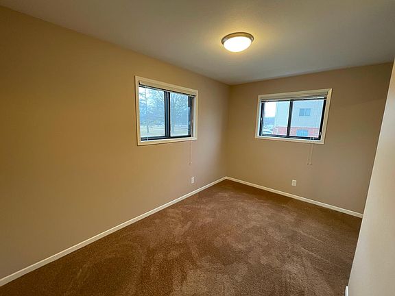 2nd image of 1311 N Dakota Ave Unit 4