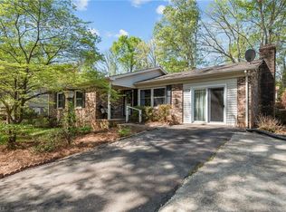 323 Shannon Dr, Eden, NC 27288