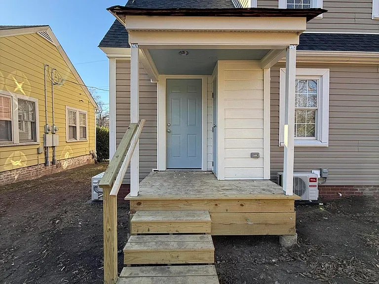 1102 N Buchanan Blvd #B — Photo 24