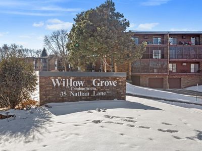 35 Nathan Ln N APT 105, Plymouth, MN, 55441