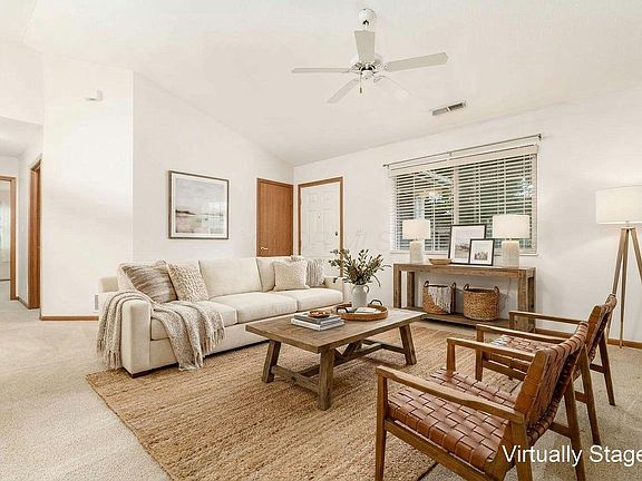 4th image of 4088 Castel Dr