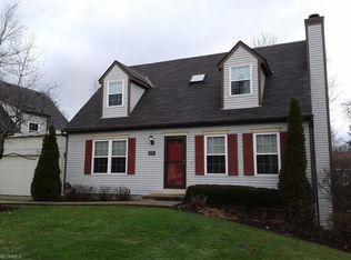 1656 Stone Creek Ln, Twinsburg, OH 44087