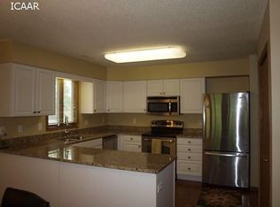 1506 1st Ave APT 3, Coralville, IA 52241