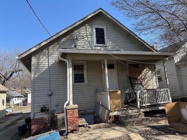 1st image of 1214 S 22nd St