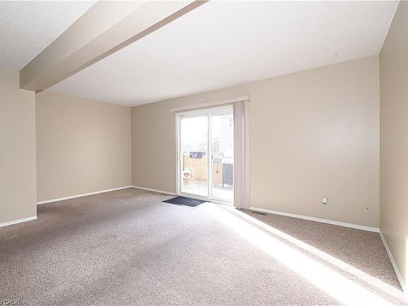 5th image of 255 Northlake Dr #27