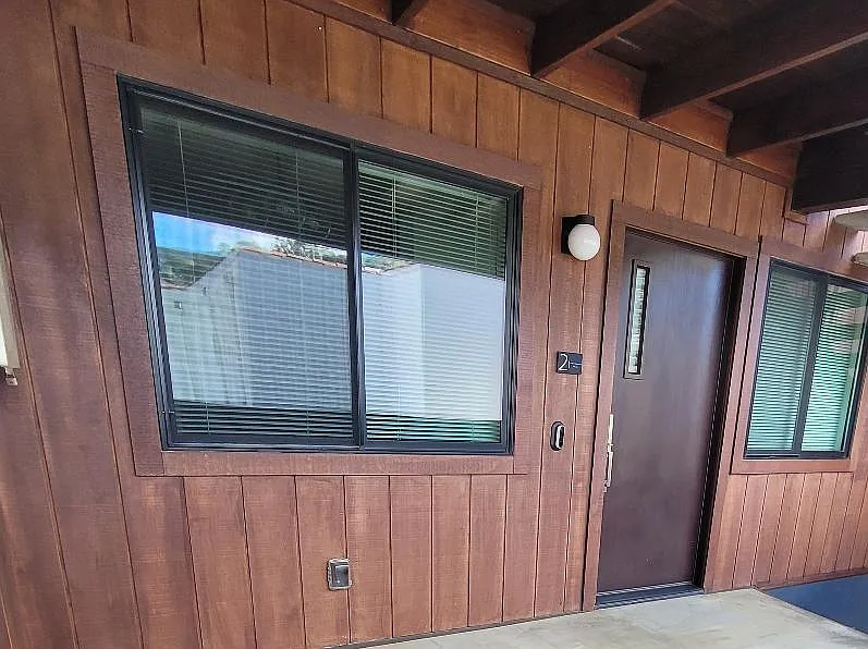 141 San Francisco Ave — Photo 4