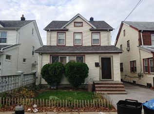 11232 209th St, Queens Village, NY 11429