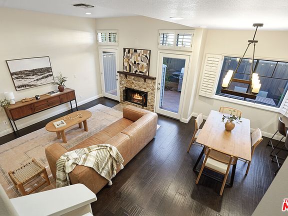 5th image of 384 E Del Mar Blvd