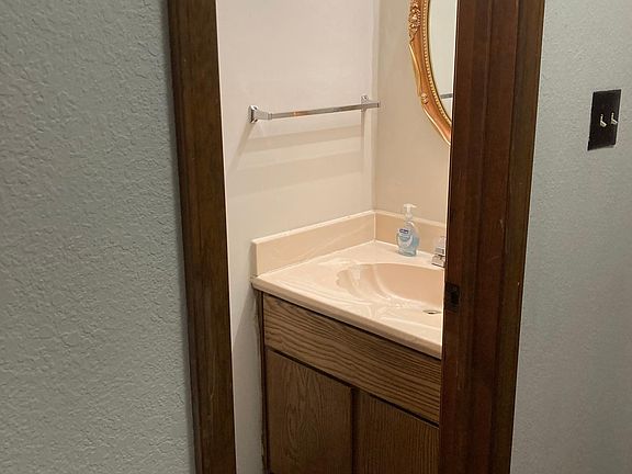 DOWN STAIRS BATHROOM