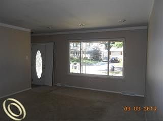5th image of 35443 Elmira St