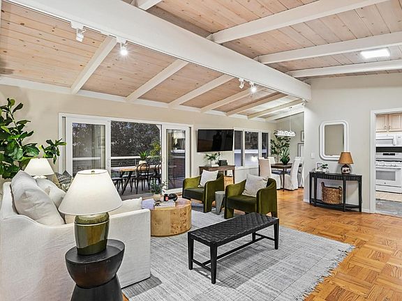 3rd image of 510 Paragon Way