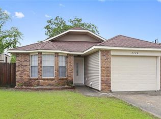 2720 Max Dr, Harvey, LA 70058