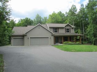 5159 Hilltop Rd, Rhinelander, WI 54501