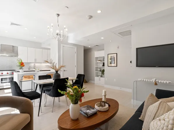 1672 Washington St #102, Boston, MA 02118
