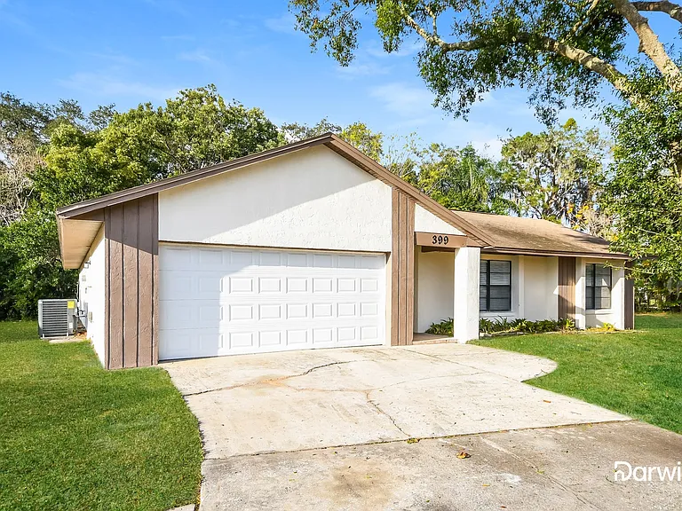 399 Eagle Cir — Photo 1