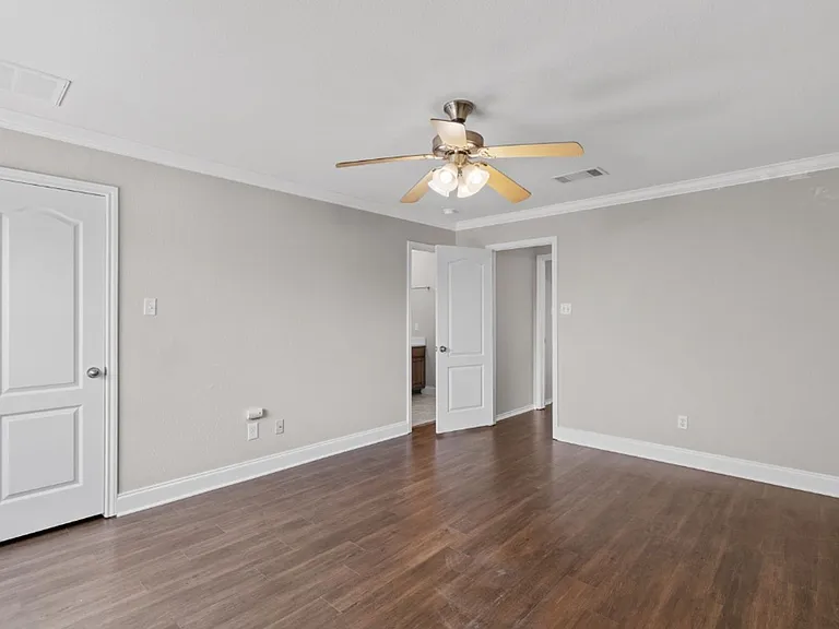 3417 Savage Springs Dr — Photo 20