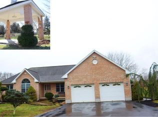 115 North Rd, Windham, CT 06280