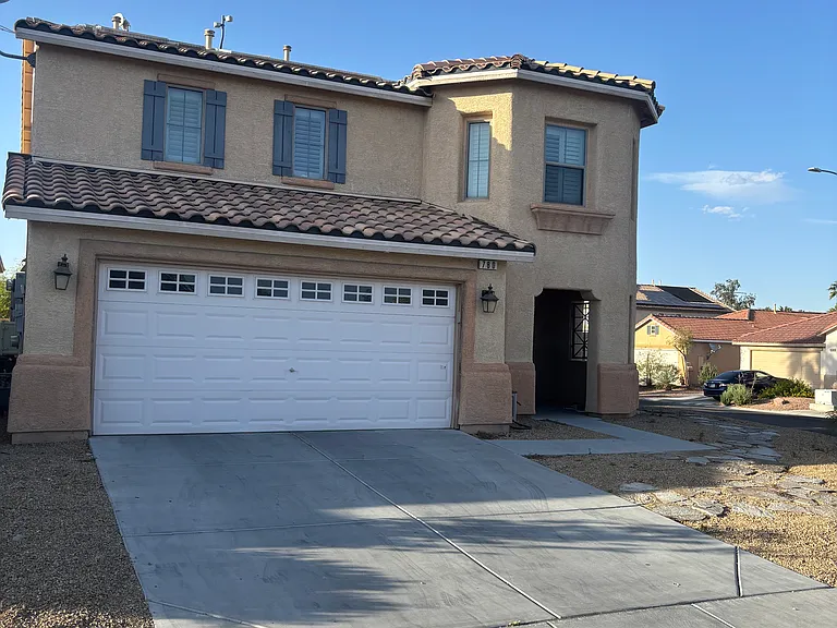780 Homewillow Ave — Photo 1