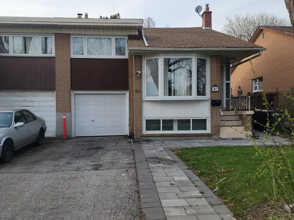 40 Pinemore Cres, Toronto, ON M3A 1W6
