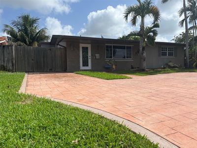 8131 NW 11th St, Pembroke Pines, FL, 33024