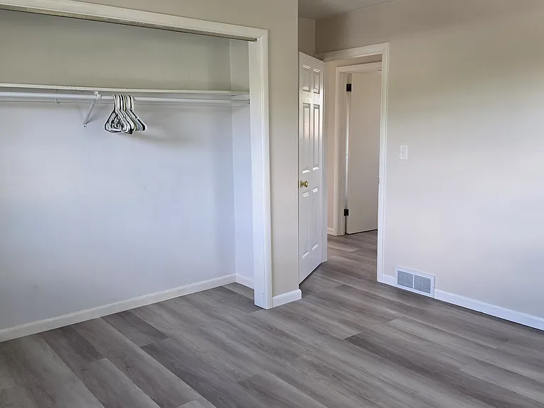 Bedroom #1