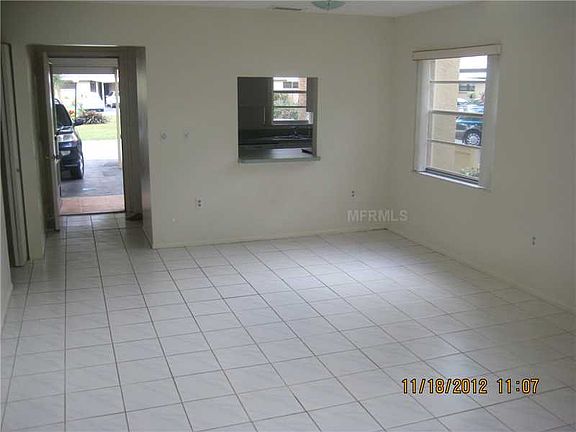 2nd image of 4753 Village Gardens Dr