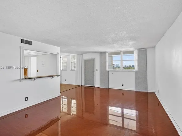 1811 Jefferson St APT 705, Hollywood, FL 33020