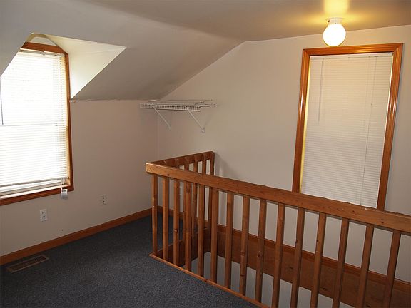 2nd image of 117 Hillsdale St #1