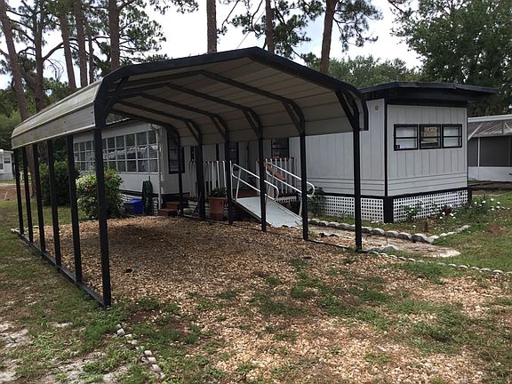 3rd image of 4725 Periwinkle Ln