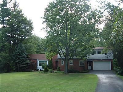 1st image of 9437 Highland Dr