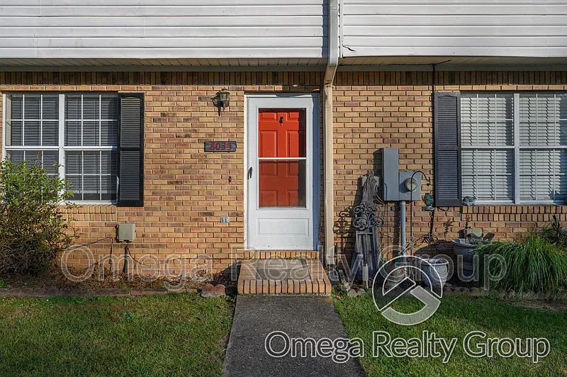 2 bed, 1.5 bath, 1080 sqft, $1,100 — Photo 4