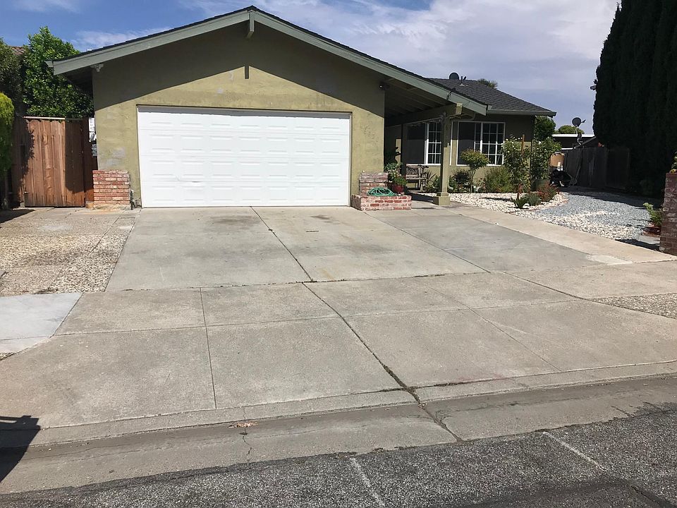 1st image of 6820 Glenview Dr