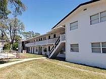 5th image of 98 Parkway Dr #11451778