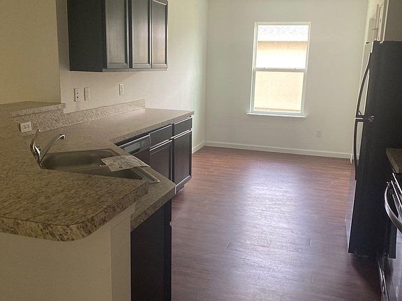 2nd image of 518 ISLAMORADA Drive N