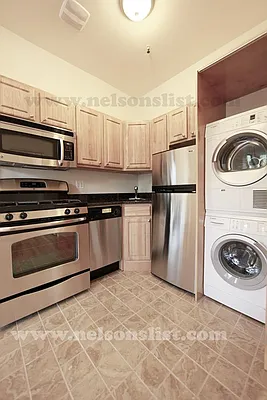 Rented by R New York | media 14