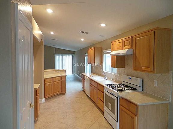 5th image of 5882 Sierra Medina Ave