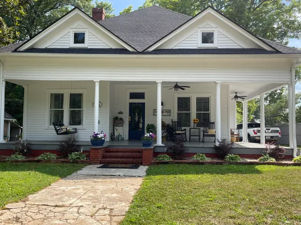 174 E Washington St, Summerville, GA 30747