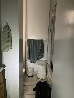 Rented by Urban Real Estate Property Group Inc | media 4