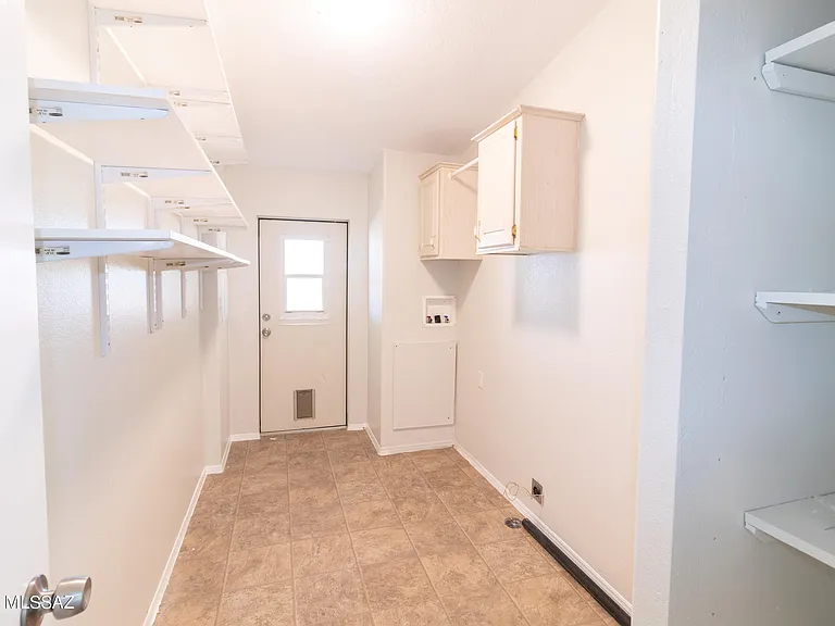 1040 W Barbara Pl — Photo 12