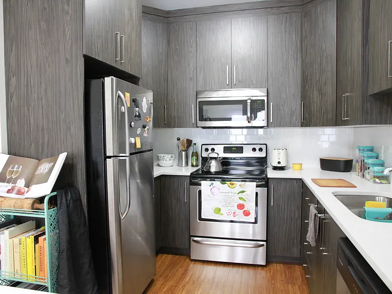 87 Melrose Ave #1 — Photo 12