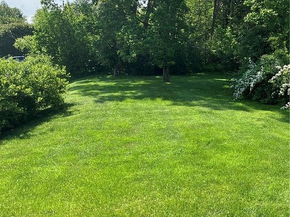 2nd image of 1780 Stone Creek Ln
